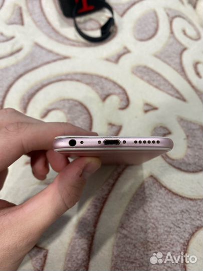 iPhone 6S, 32 ГБ