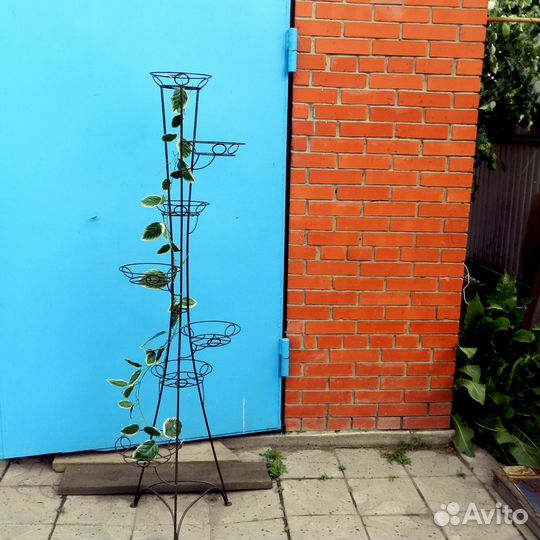 Стойка для цветов