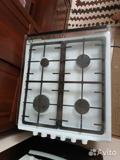 Газовая плита с электрической духовкой