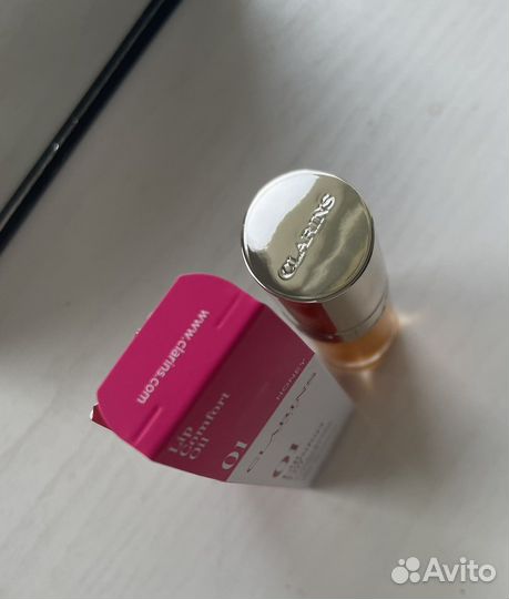 Clarins lip comfort oil 01