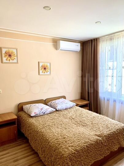 Комната 25 м² в 4-к., 1/1 эт.