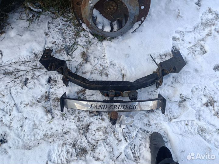 Фаркоп toyota land cruiser 200