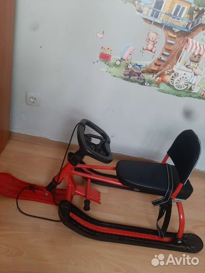 Детский снегокат