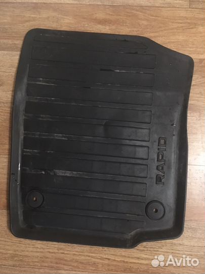 Оригинальные коврики Skoda Rapid