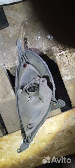 Фары. Тойота Функарго