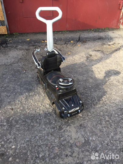 Толокар-электромобиль Mercedes-Benz