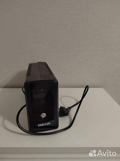 Источник бесперебойного питания