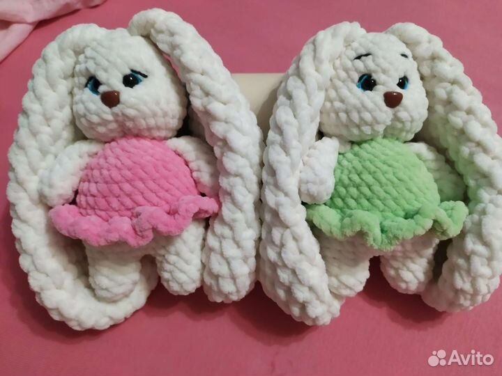 Вязанный зайка на заказ