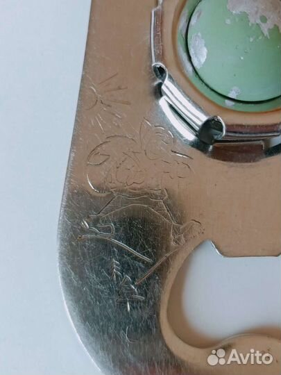 Открывалка для бутылок с крышками