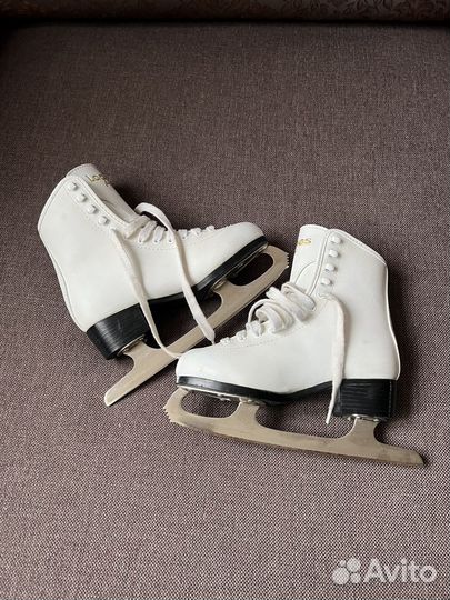 Коньки фигурные