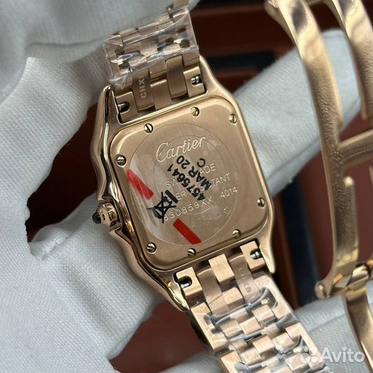 Часы Panthère de Cartier Rose Gold Medium