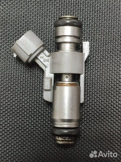 Форсунка топливная Citroen/Peugeot