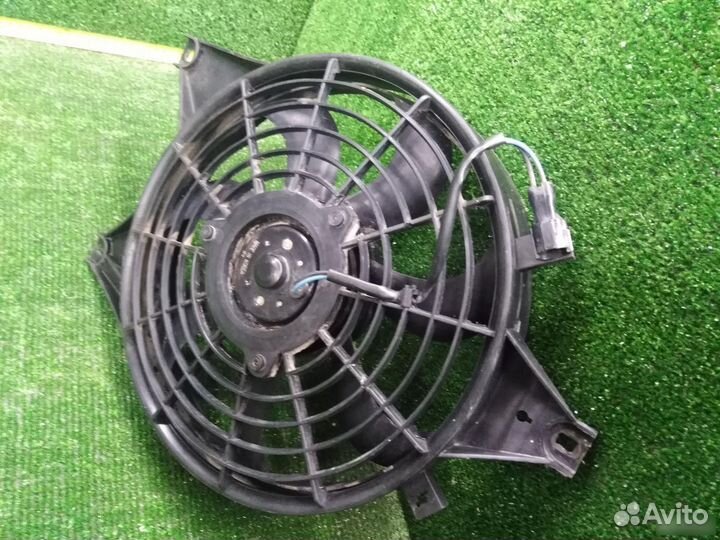 Вентилятор радиатора двс Kia Carnival I UP
