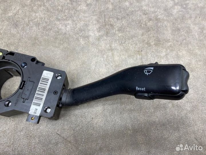 Блок подрулевых переключателей Skoda Octavia A4