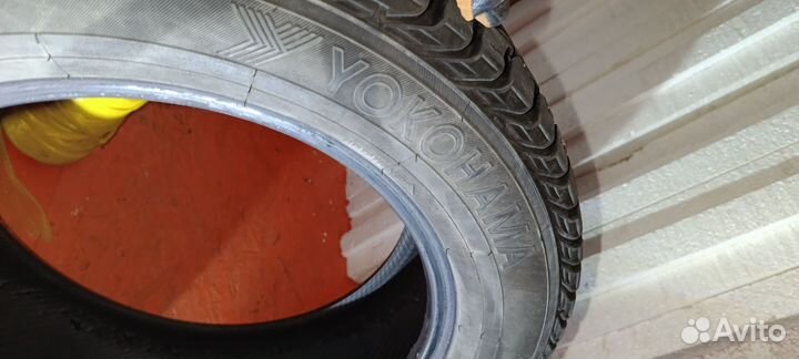 Yokohama 125T 225/60 R17