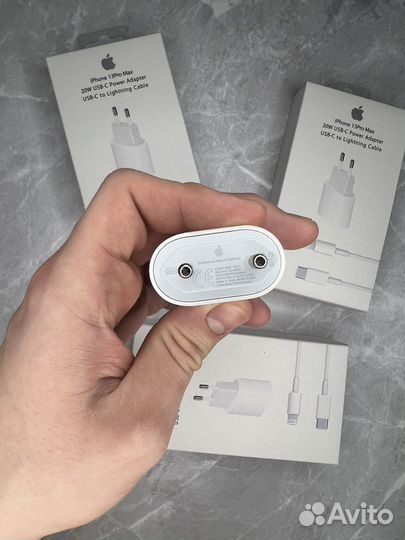 Быстрая зарядка iPhone 20w Новая (Без логипов)