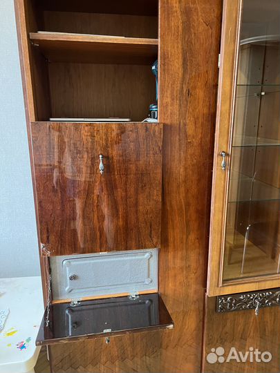 Антикварная мебель