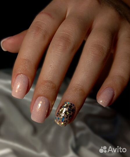 Маникюр с покрытием гель лаком