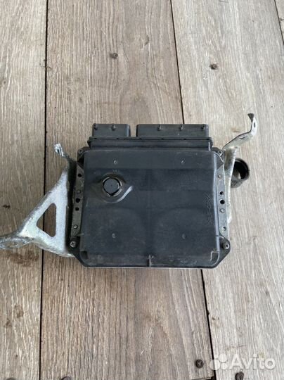 Эбу 89661-02E51 Toyota