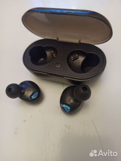 Беспроводные наушники