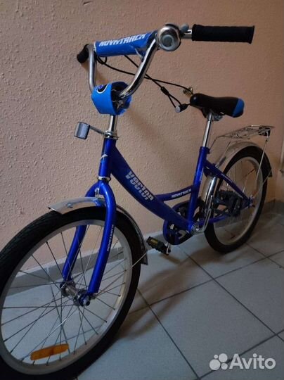 Детский велосипед Novatrack 20 Vector