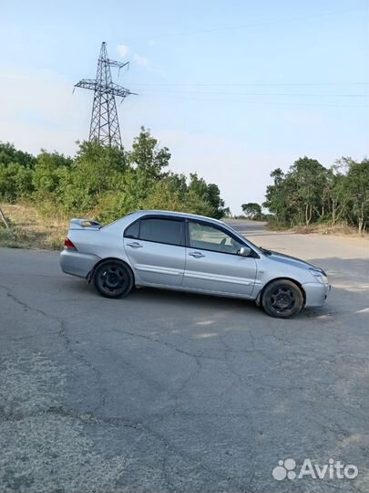 Mitsubishi Lancer 1.6 МТ, 2004, 276 000 км
