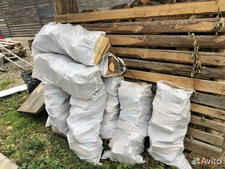 Дрова Дубовые в мешках и сетках uy165