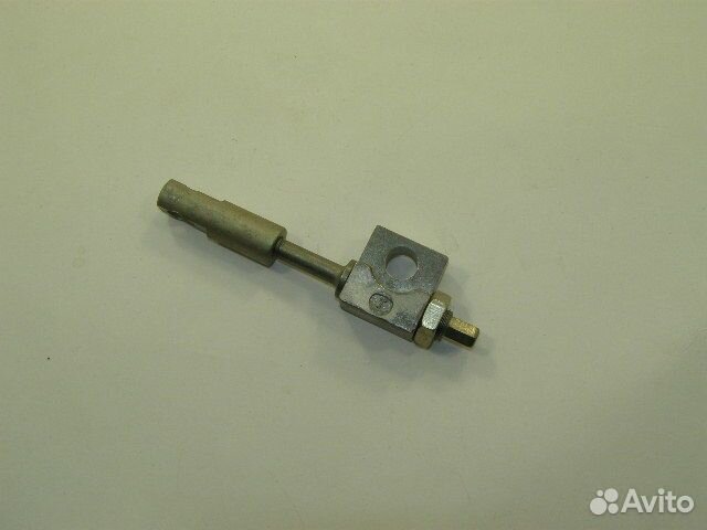 Натяжитель генератора винтовой ваз-1118 В сборе