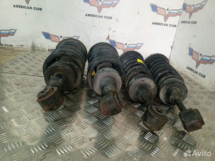 Комплект стоек амортизатора Lincoln Navigator II