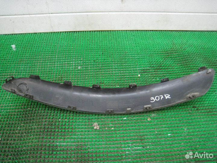 Накладка бампера Peugeot 307 (3H)