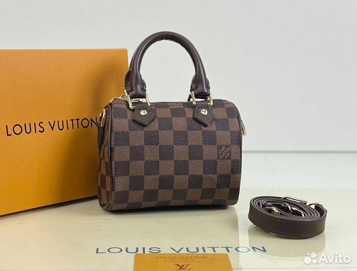 Сумочка косметичка Louis vuitton