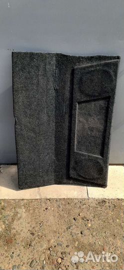 Акустическая полка ваз 2104