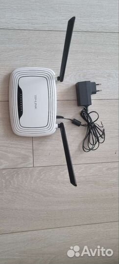 Роутер Asus n18u. Tp link wr841n. D link dir 300