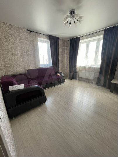 2-к. квартира, 56 м², 10/20 эт.