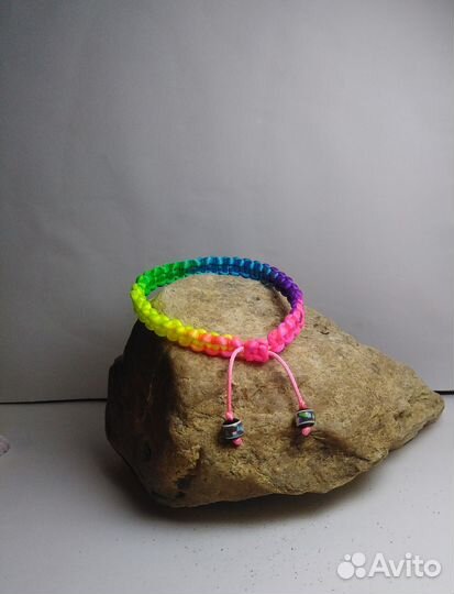 Браслеты плетёные ручной работы