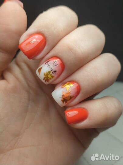 Маникюр и педикюр в студии