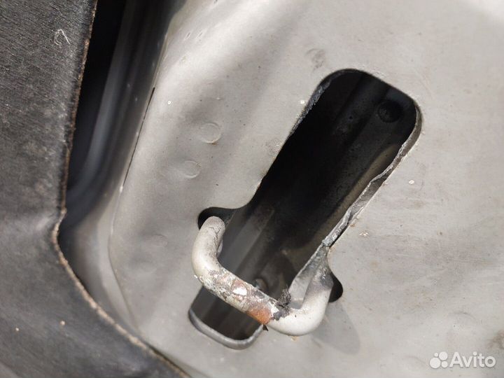 Капот Volkswagen Sharan, 2000