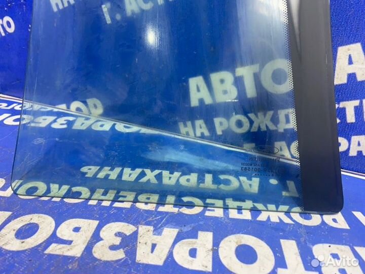 Форточка задней правой двери Ford Fusion хэтчбек