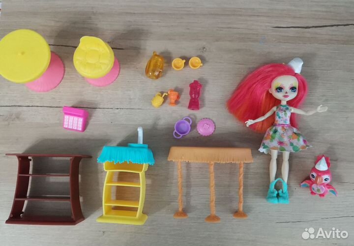 Джунгли-кафе с куклой Пикки Какаду Enchantimals