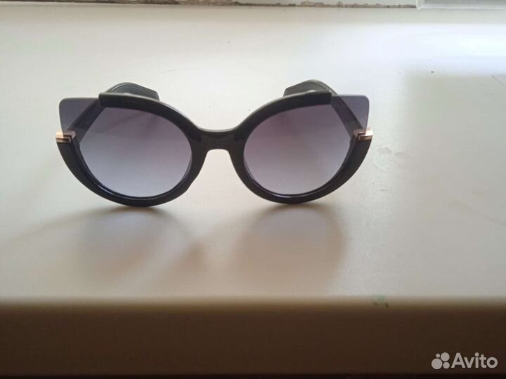 Солнцезащитные очки женские