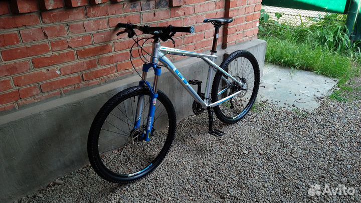 GT Avalanche 1.0