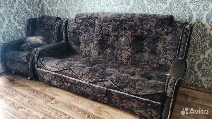 Диван и 2 кресла