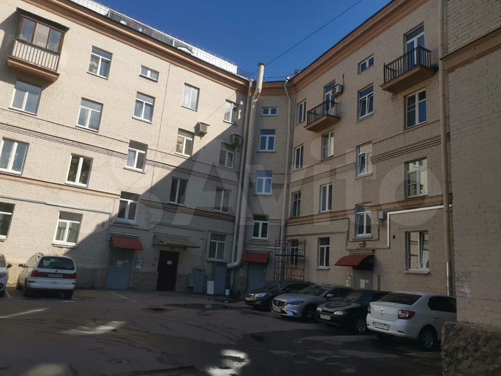 Торговая площадь, 288.3 м²