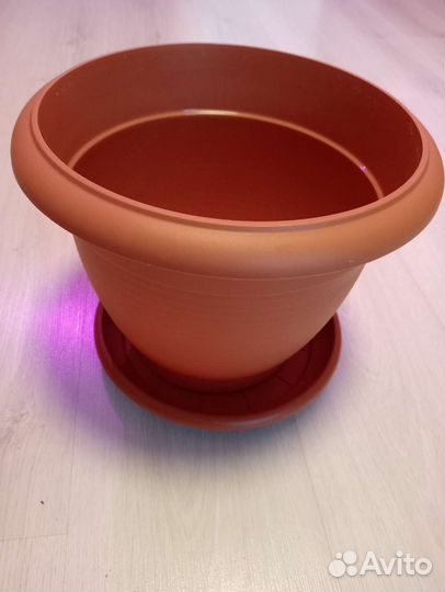 Горшки для цветов разные