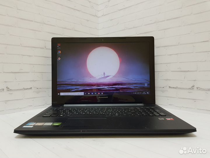 Игровой ноутбук Lenovo 4ядра/2видеокарты/8Gb/SSD