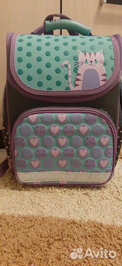 Рюкзак школьный