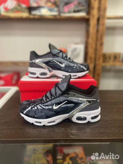 Кроссовки Nike Air Max Tailwind V ’Skepta