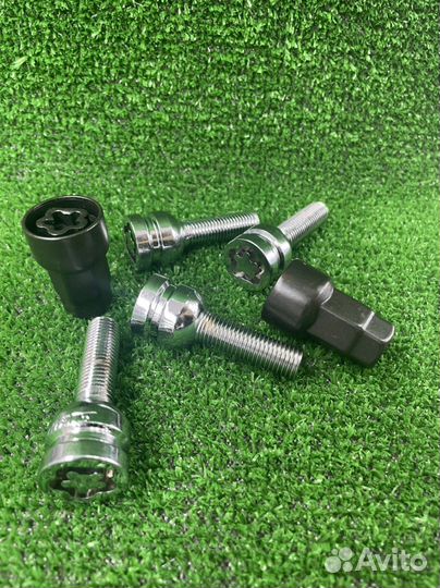 Болты секретки на колеса на Ауди/Шкода/Фольксваген