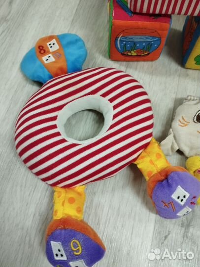Развивающие игрушки пакетом Бесплатно