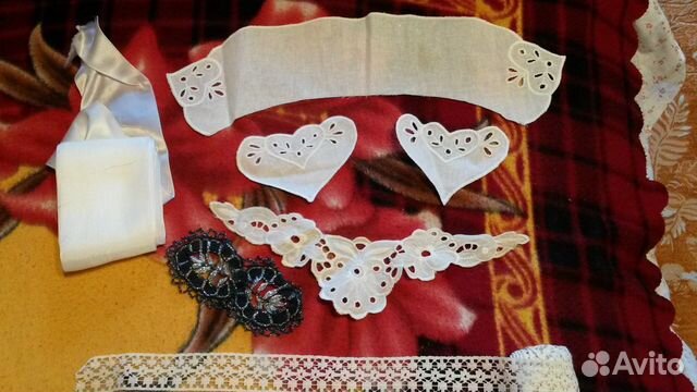 Кружева на воротничок и тесьма